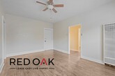 Foto principal - 4606 S Vermont Ave