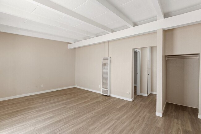 Foto del edificio - 418 Brookside St