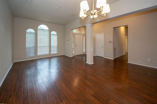 Building Photo - 11806 Amber Valley Dr