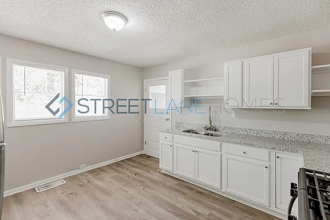 Building Photo - 842 Gene Reed Rd