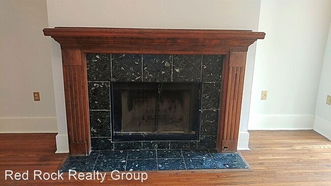 Building Photo - 2 br, 1 bath House - 1131 30th Street S #4