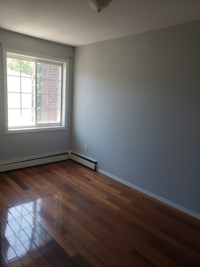 Bedroom 2 - 9716 95th Ave