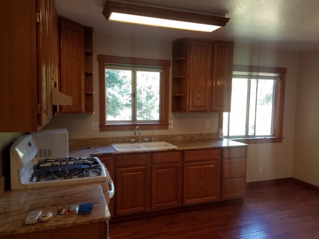 Foto del edificio - Serene Log Cabin Living in the Sunol Valle...