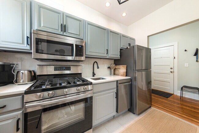 Photo - 1711 35th St NW Apartment