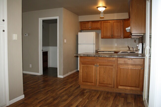 Building Photo - 723 S Timmers Ln