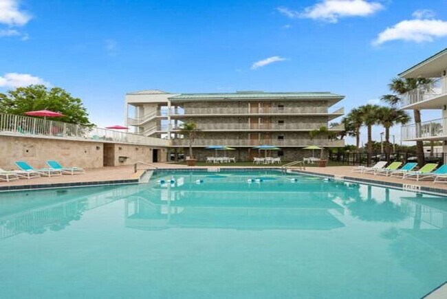 Foto del edificio - 1500 N Thacker Ave