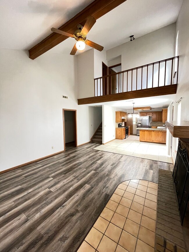 Foto del edificio - 512 N 37th St