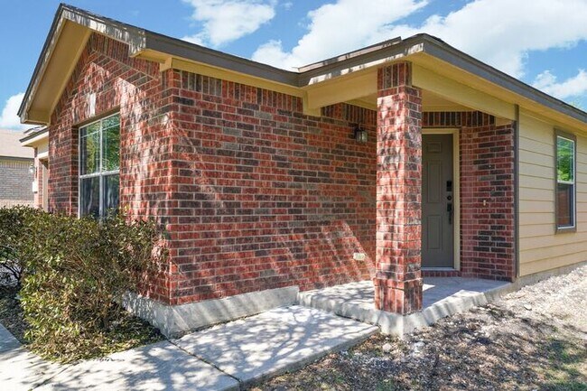 Building Photo - 631 Sanderling