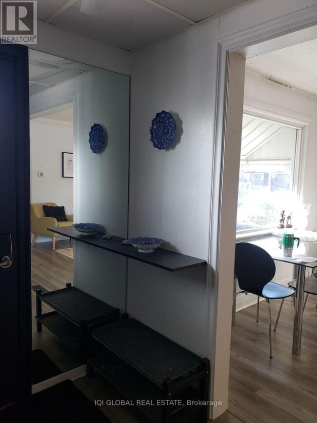 Building Photo - 50 Woodville Ave