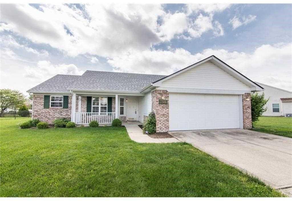 7561 Corsican Cir, Avon, IN 46123 House for Rent in Avon, IN