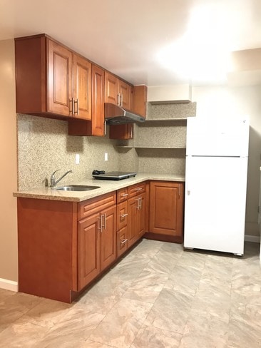 Eating Area - 271 Westridge Ave