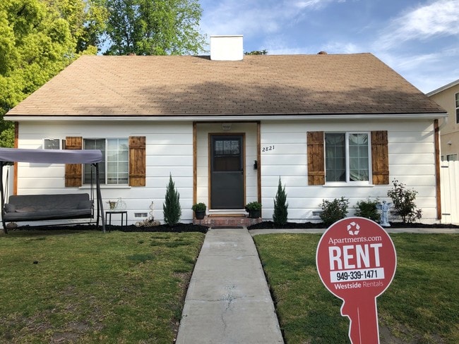 Front of House - 2821 W Clark Ave