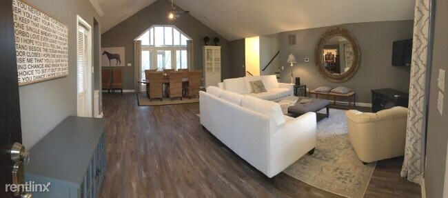 Foto del edificio - 10551 Cobbler Valley Ln