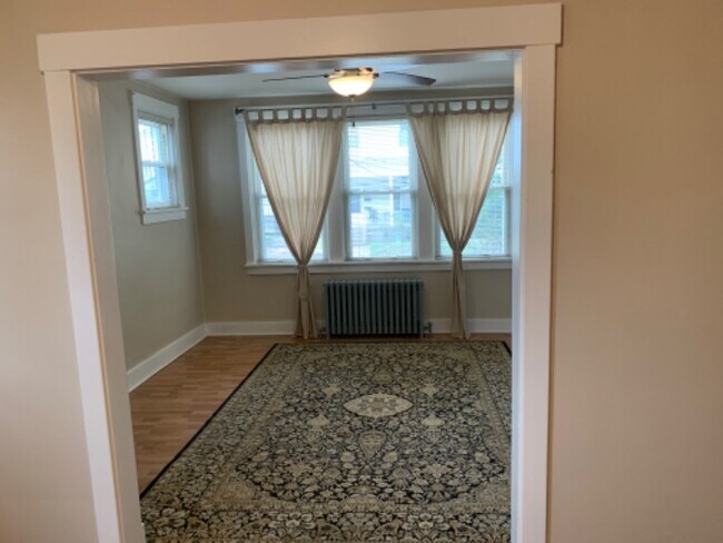 Foto del edificio - 313 Augusta St