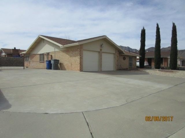 Primary Photo - 4656 R T Cassidy Dr