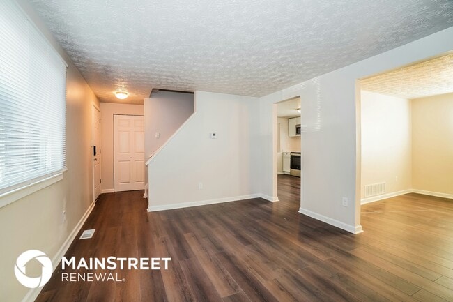 Building Photo - 4005 Vermilion Ave