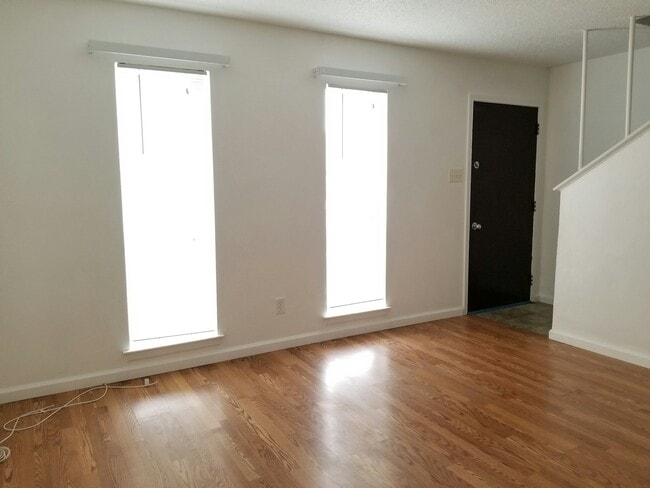 Photo - 1912 Nolen Ct Townhome