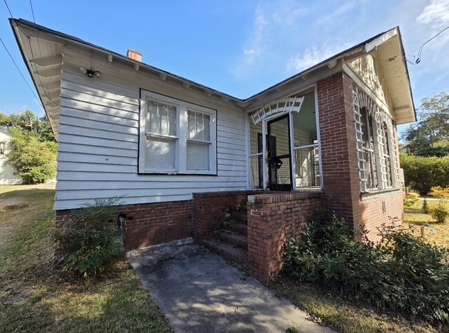 Building Photo - 1182 Brentwood Ave