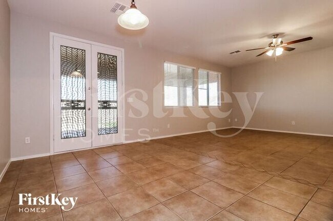 Foto del edificio - 26828 N 176th Ln