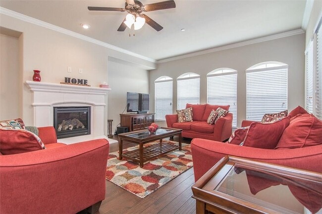 Foto del edificio - 4105 Comanche Dr