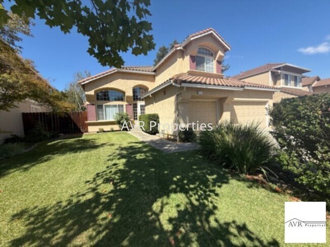 Foto del edificio - Beautiful Livermore home with plenty of space
