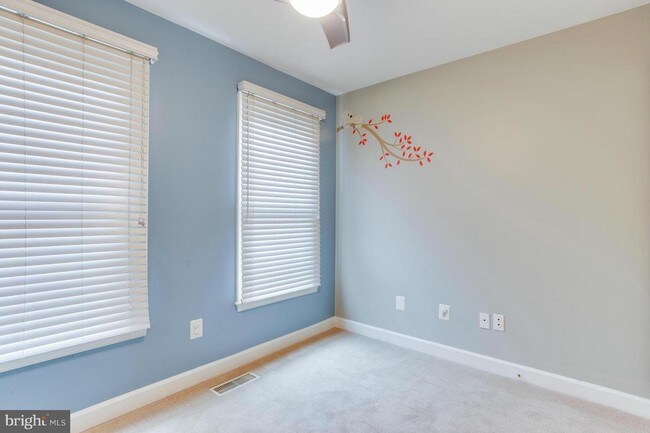 Building Photo - 6806 McLean Province Cir