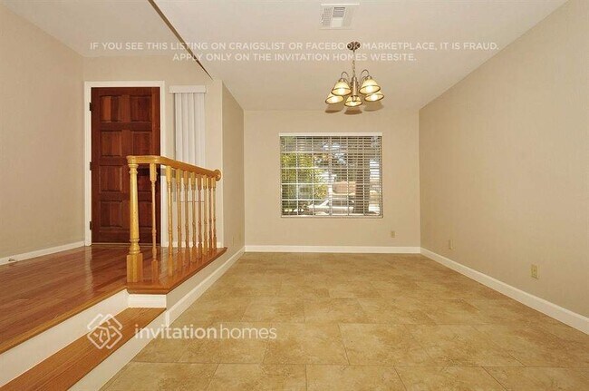 Foto del edificio - 2121 Harbor Cliff Dr