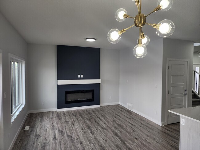 Building Photo - 8845 Carson Way SW