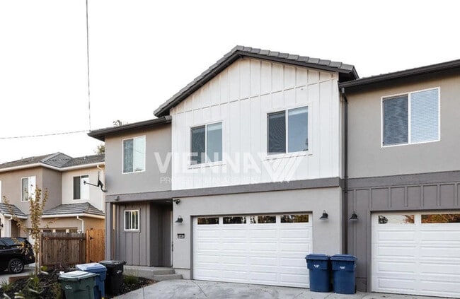 Building Photo - 5843 Del Campo Ln