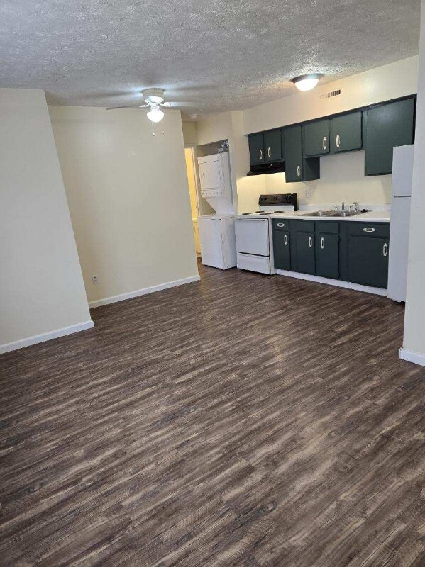 Foto del edificio - 1725 Watson Rd SE