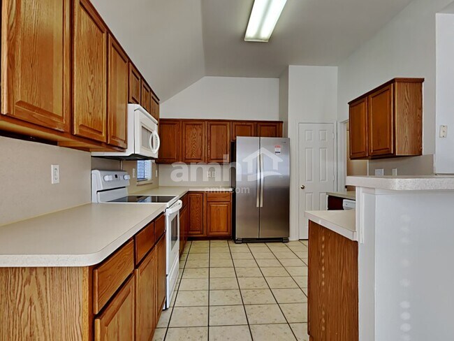 Building Photo - 4820 Davy Crockett Trail