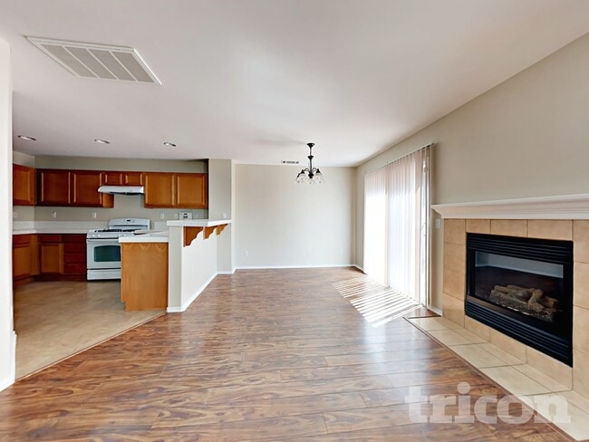 Building Photo - 1431 Bittersweet Dr