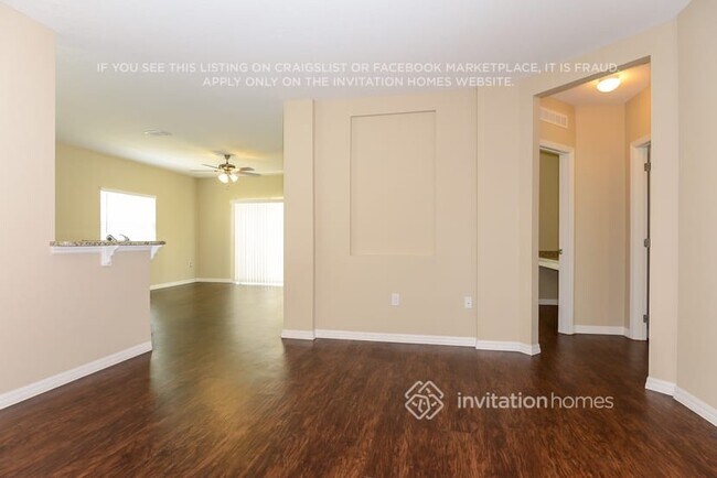 Building Photo - 6207 Freeport Dr