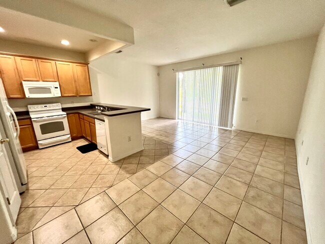 Building Photo - 2028 Strathmill Dr