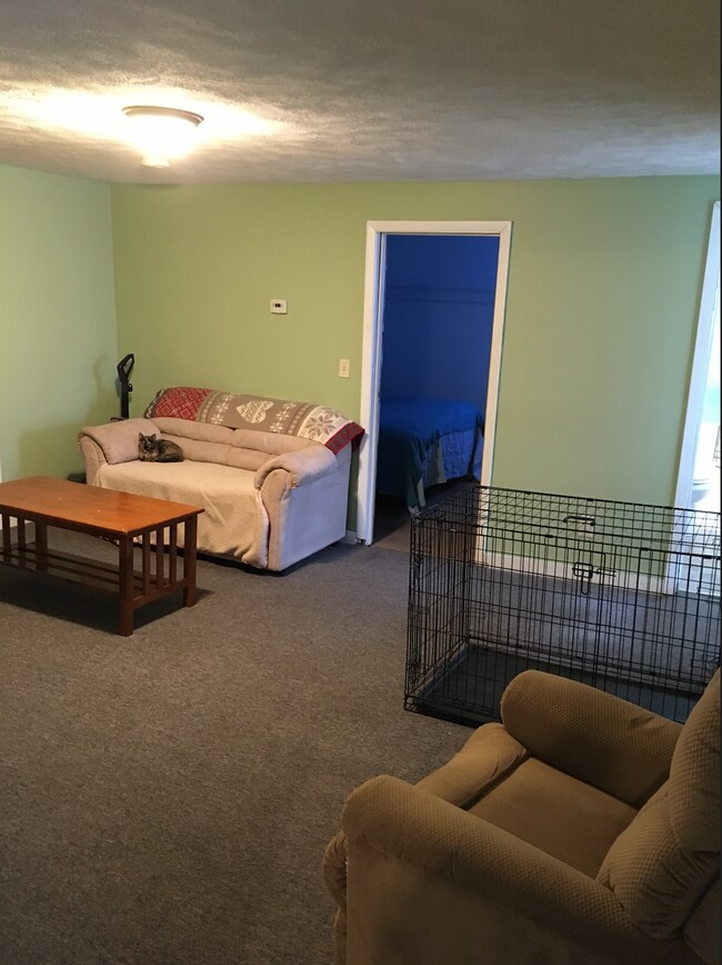 69 N Elm St Unit 2, Saint Albans, VT 05478 Apartments in Saint Albans