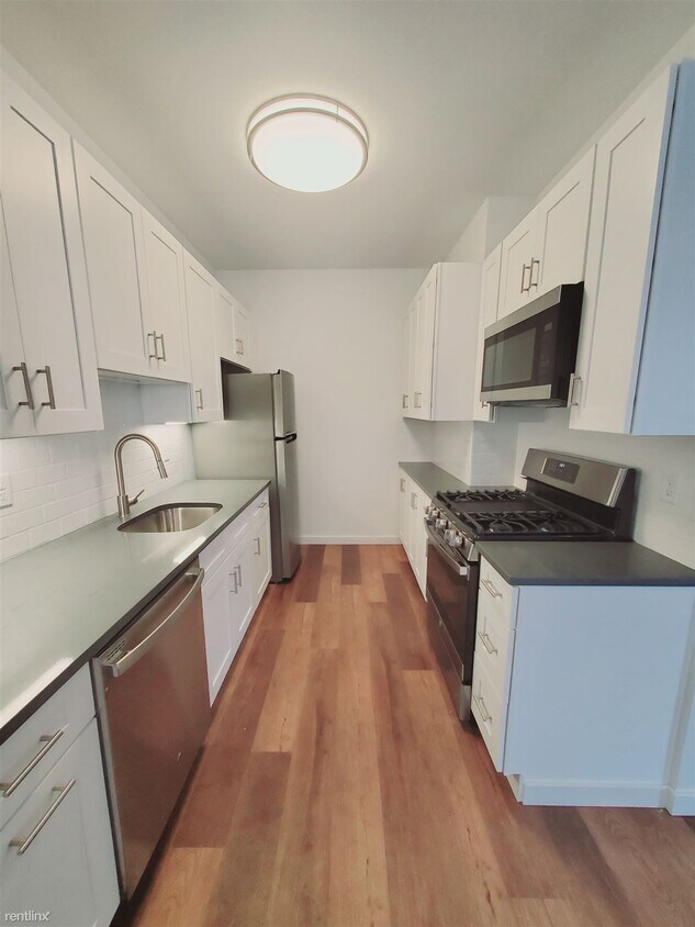 Foto principal - 1 br, 1 bath Condo - 912 Hope St Unit 203