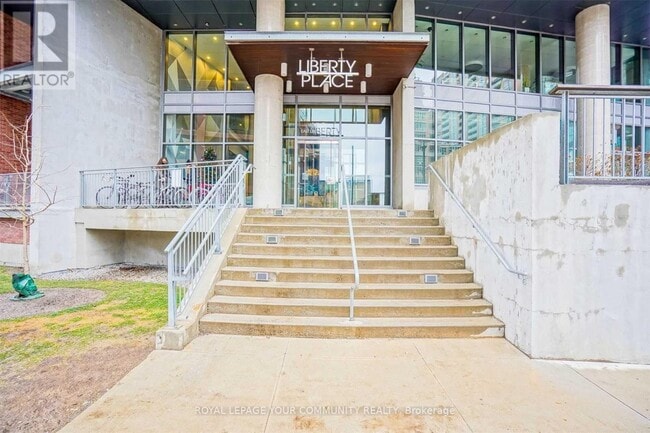 Photo du bâtiment - 150 E Liberty St