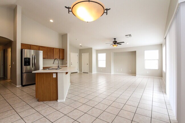 Building Photo - 9166 W Melinda Ln