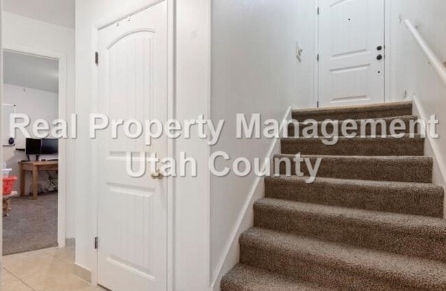 Building Photo - Condo for Rent in Orem's Amiron Village!
