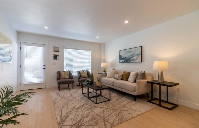 Foto del edificio - Beautiful New Townhome