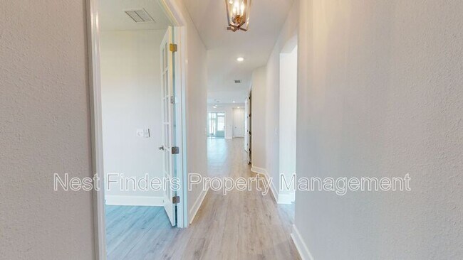 Building Photo - 35 Carefree Ln