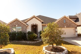 Building Photo - 5826 Euclid Loop