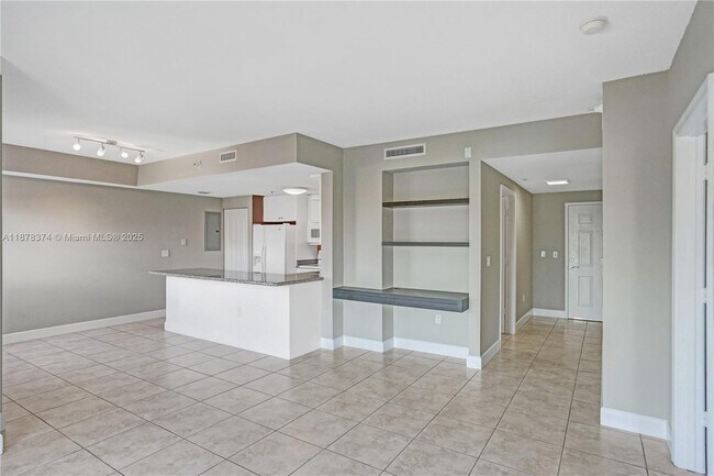Building Photo - 1627 SW 37th Ave