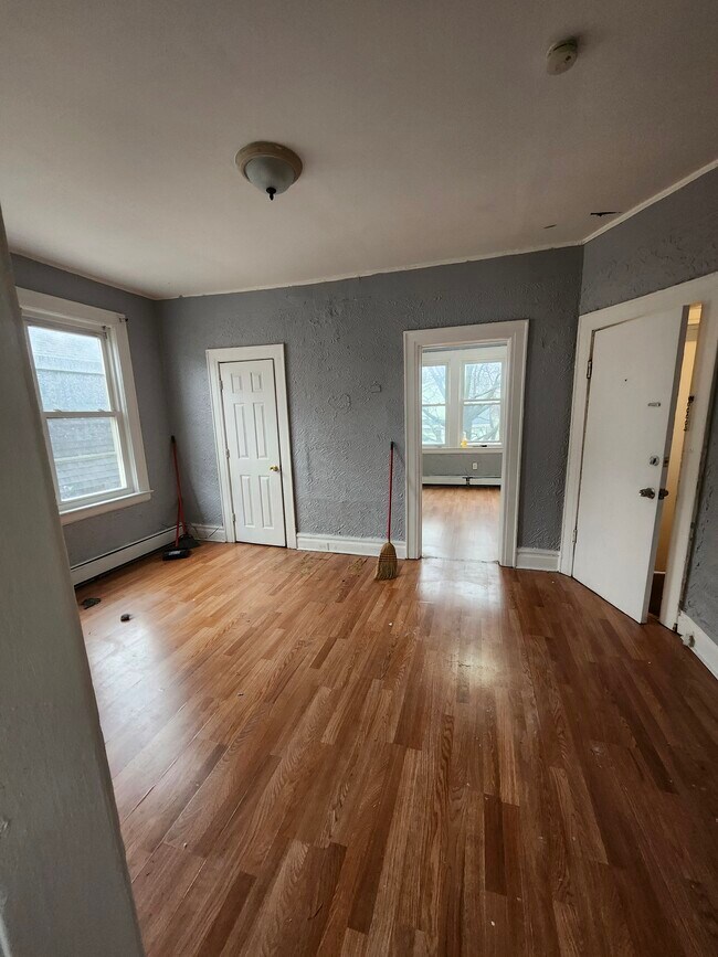 Foto del edificio - 32 Leo Pl