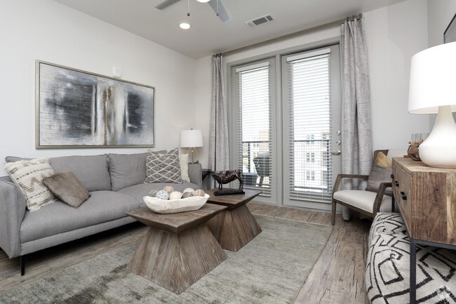 1BR,1BA-A1 - Shelby at Northside
