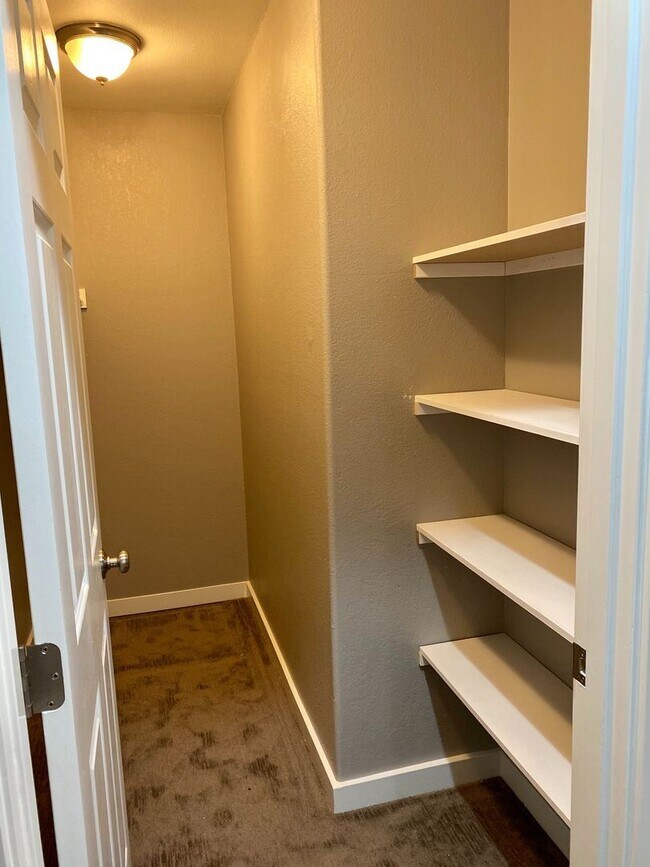 Foto del edificio - 3 br, 2 bath House - 5163 Westside Rd