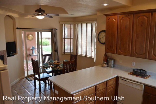 Building Photo - 3 br, 2 bath House - 1577 N Hummingbird Drive
