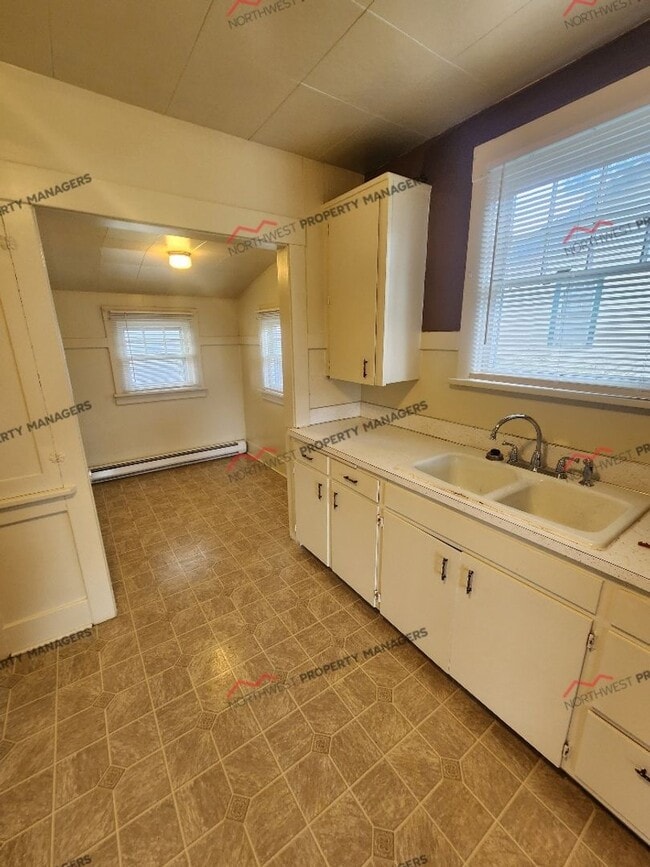 Building Photo - STATUS: *RENTED* | R209A | $1795