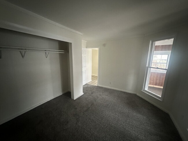 Foto del edificio - Beautiful 3 bedroom home located on Myrtle Hill Park!