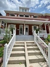 Building Photo - 644-646 N Mulberry St